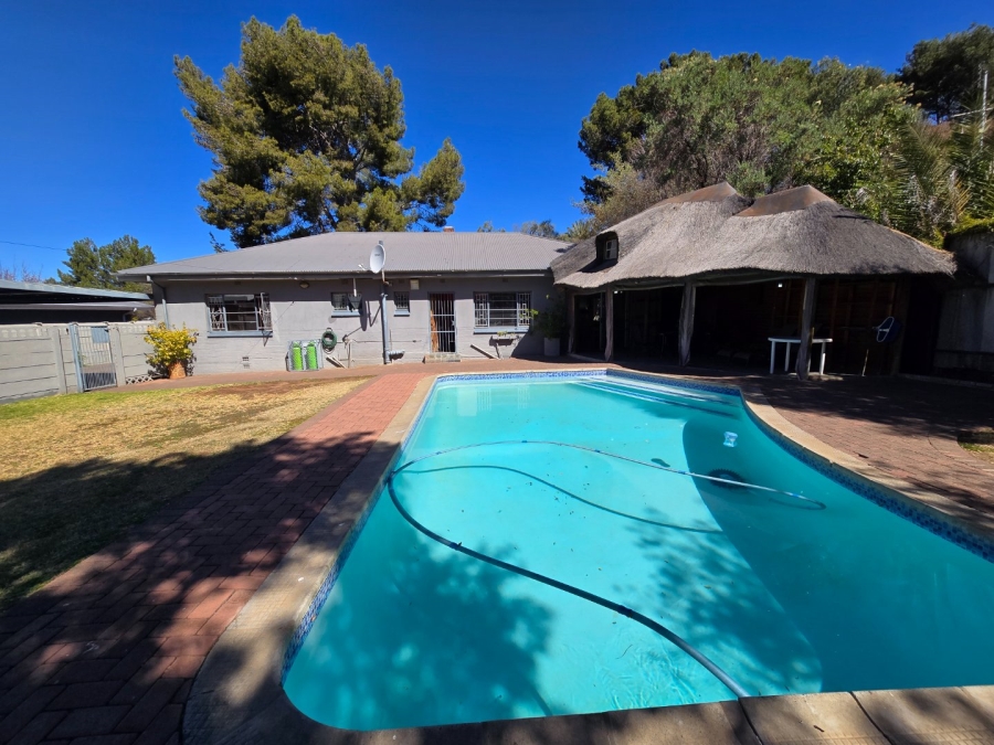 4 Bedroom Property for Sale in Dan Pienaar Free State